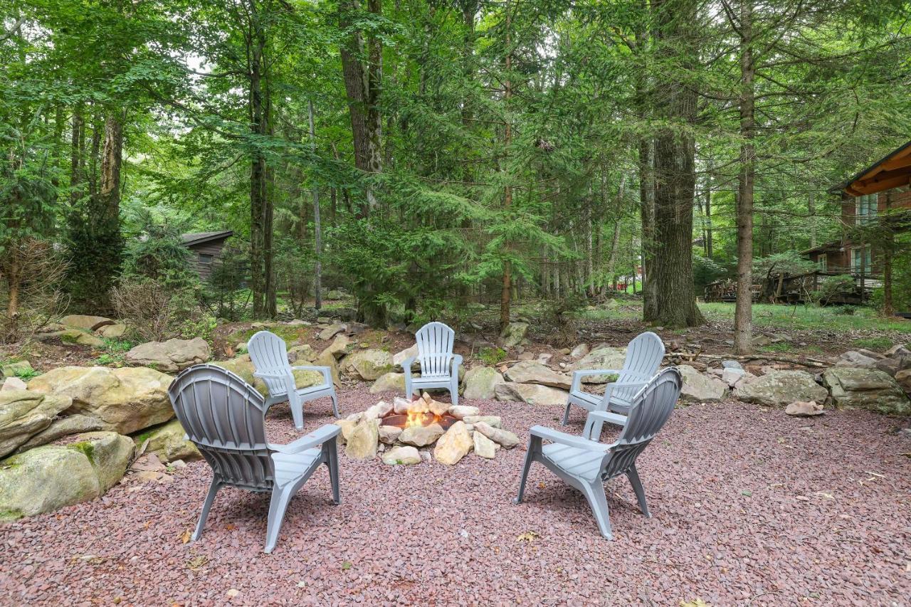 Whiskey Pines Retreat! Single Level Home, Outdoor Firepit, Ac, Bbq! Sleeps 9 In Lake Harmony! Esterno foto